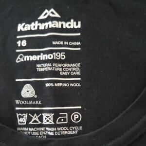 Womens Sleeveless Tunic. Fits Medium 8 US-12 US